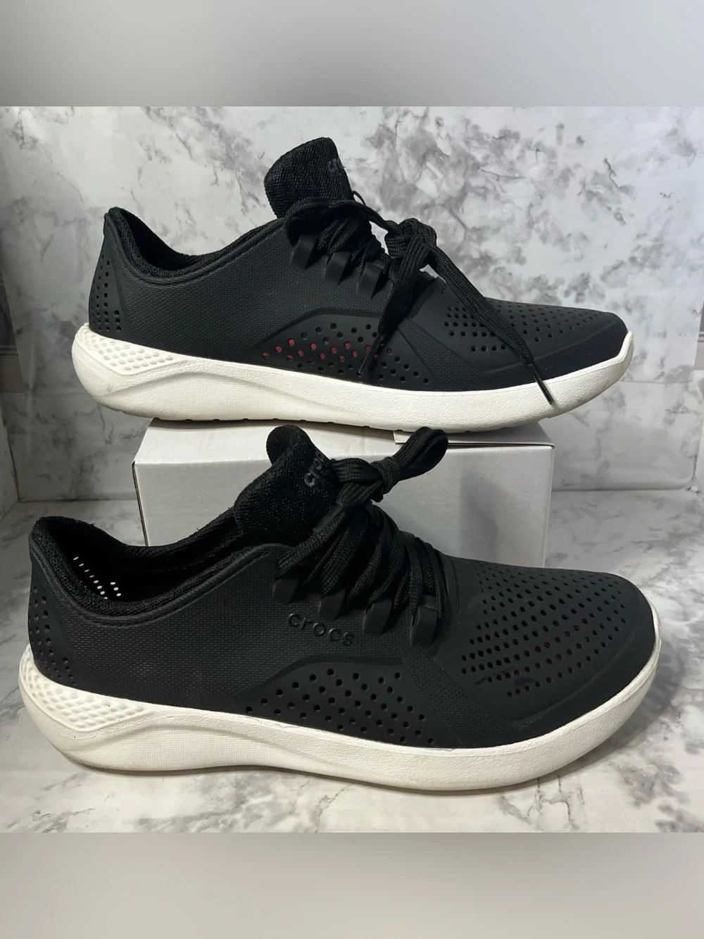 Crocs  Size W 10 LiteRide Pacer Black Rubber Mesh Lace Up Shoes Sneakers 205234